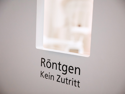 Zahnimplantate Berlin, Implantologie in Berlin Adlershof und Karlshorst